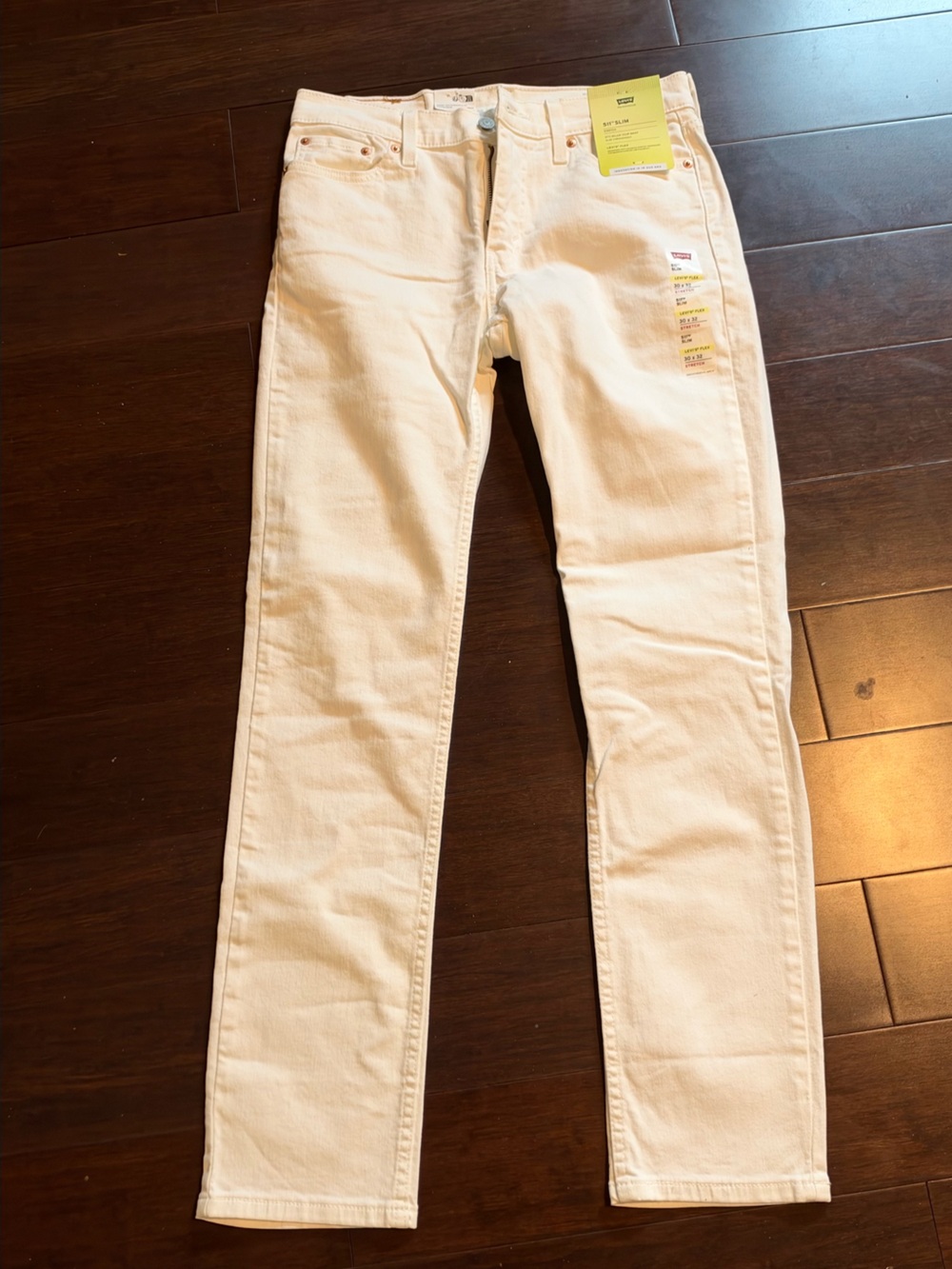 NWT - Levi's 511 Slim Men's Jeans in White - 30x32
